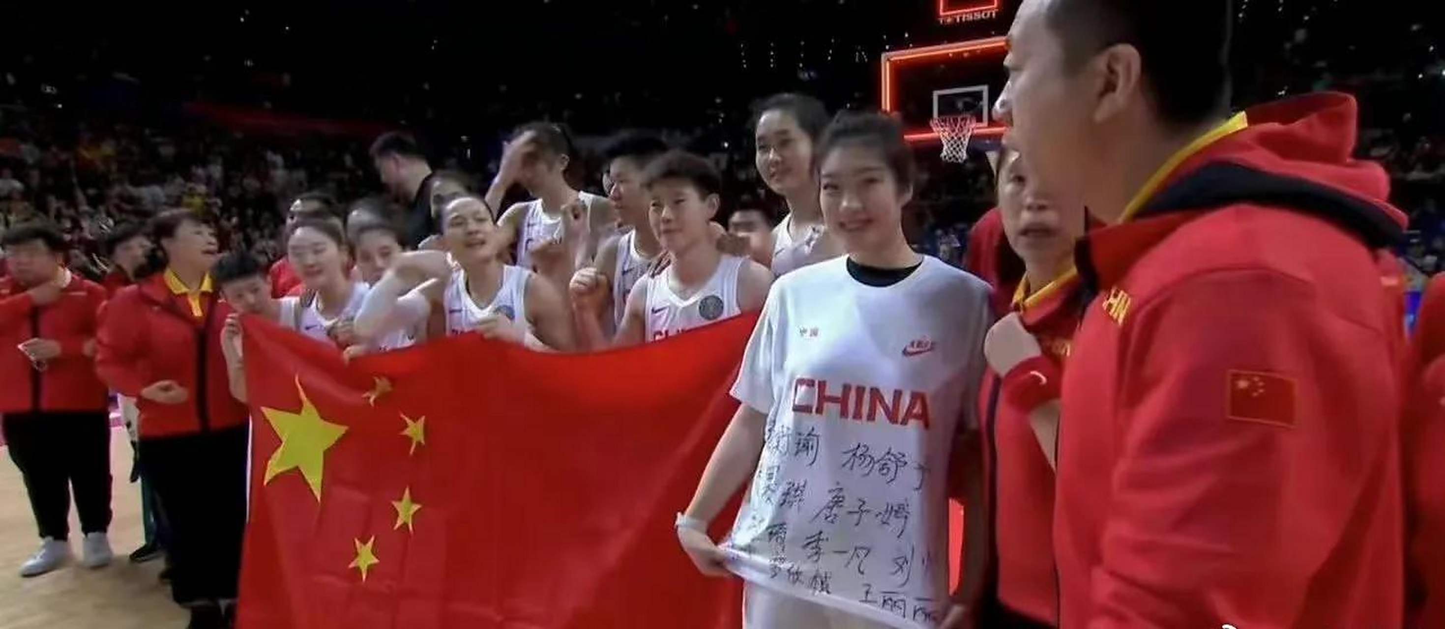 韩国代表团勇夺银牌，实力抢眼