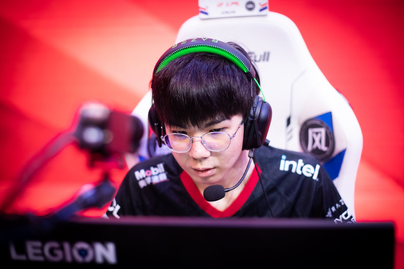 关于EDG爆冷PSG,Scout制霸全场的信息 关于EDG爆冷PSG,Scout制霸全场的信息