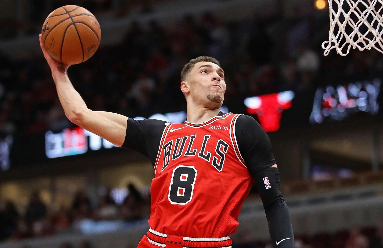 黑白直播网-公牛遗憾败给篮网,拉文全队最高贡献29分的简单介绍