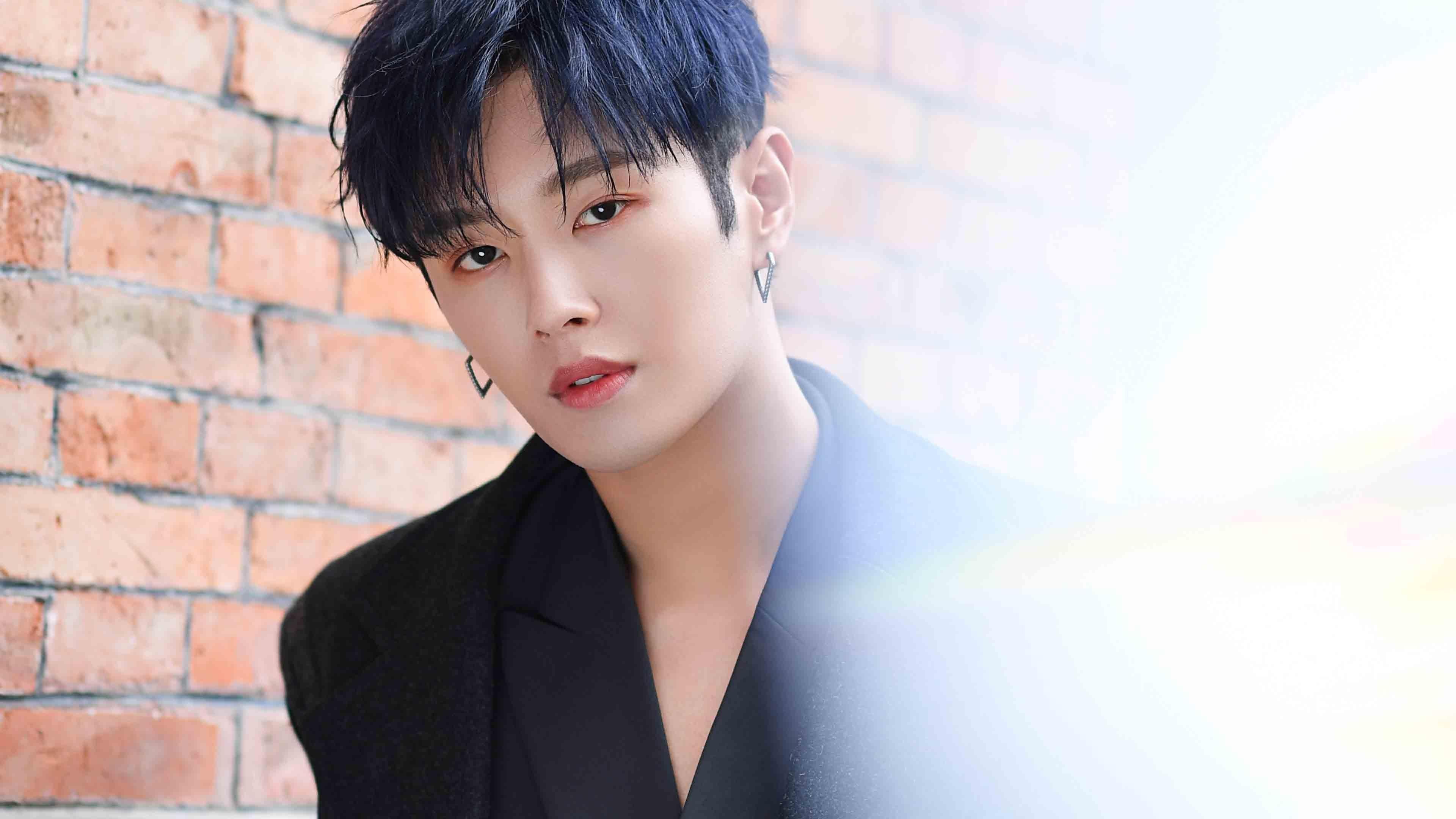 颠覆与崛起，当阿尔瓦雷斯的光，照亮了日本足球的逆袭之路