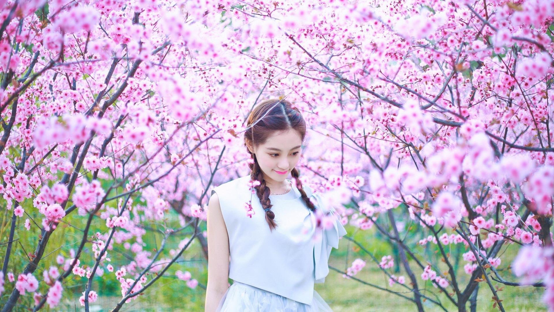 黑白直播网-福克斯全场统治力爆发，深圳队狂胜火箭展冠军相